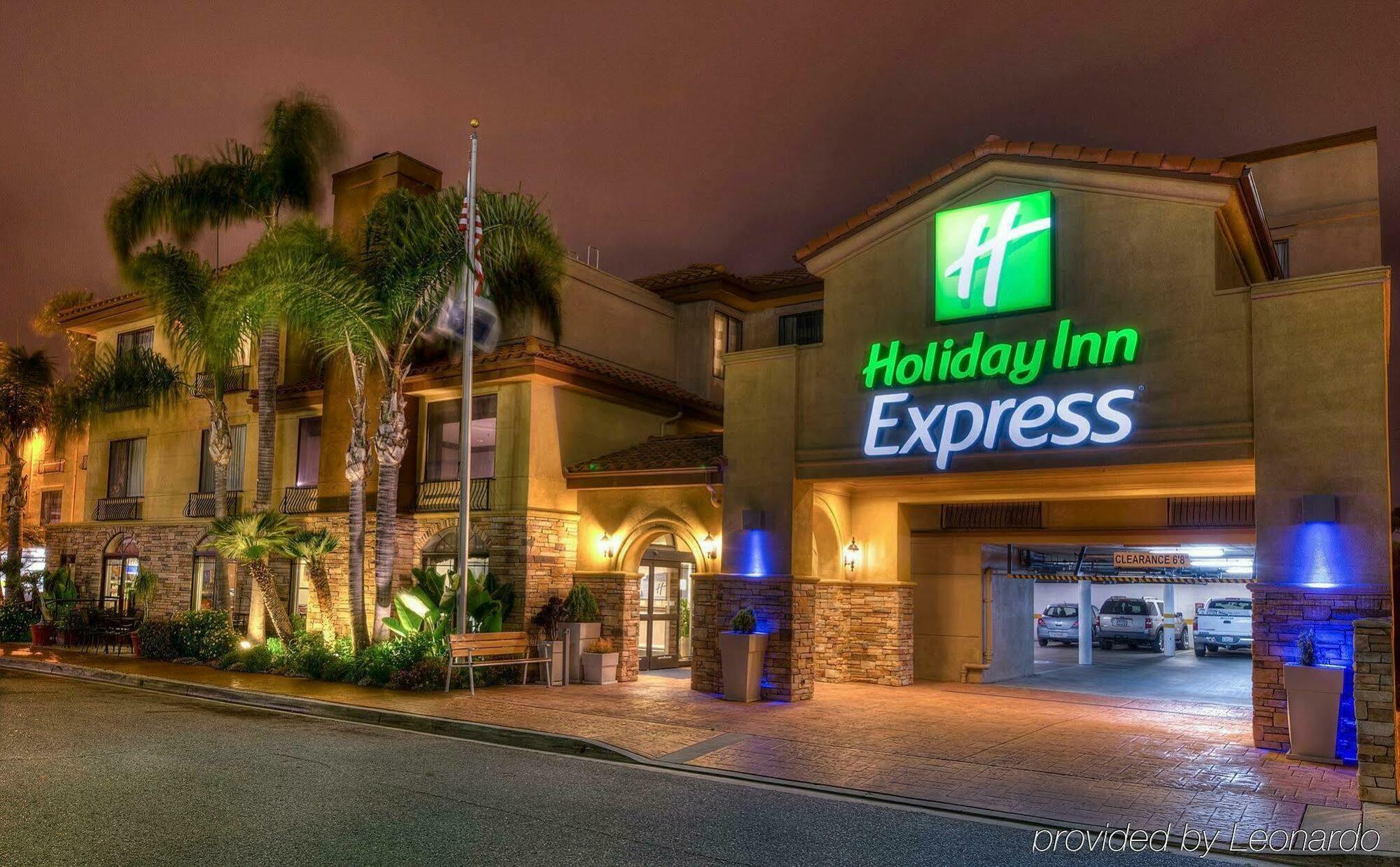 Holiday Inn Express San Diego - Sea World Area, An Ihg Hotel מראה חיצוני תמונה